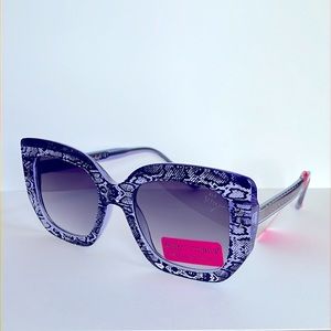 Betsey Johnson sunglasses  NWT oversized snake skin print purple